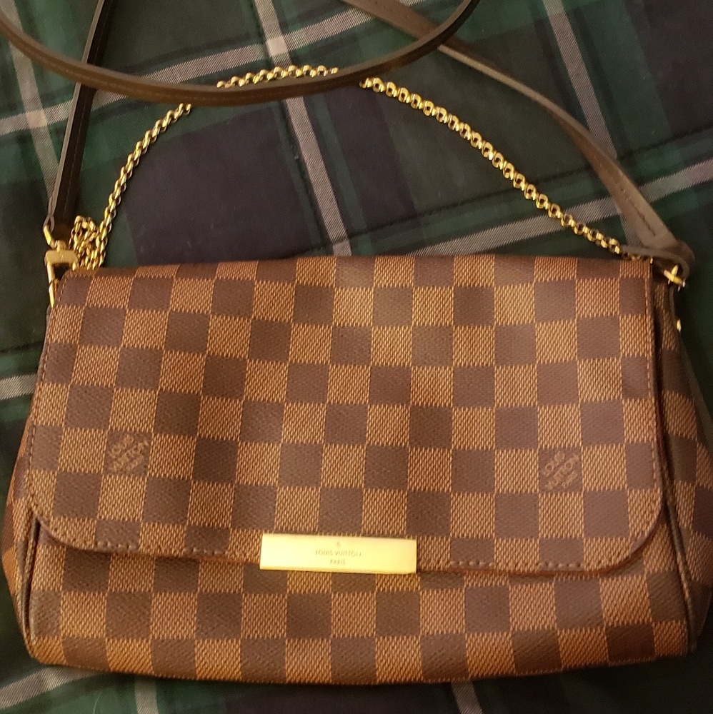 Authentic LV Favorite MM Damier crossbody